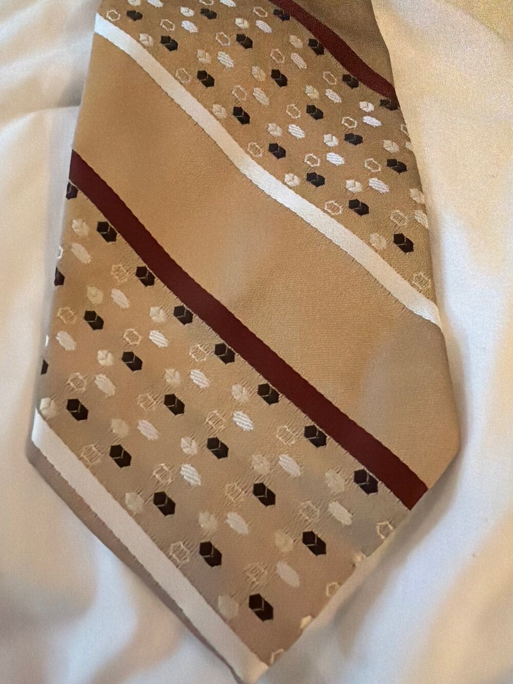 Vintage Par Excellence Mens Clip-On Necktie Beige Burgundy Geometric Stripe Tie
